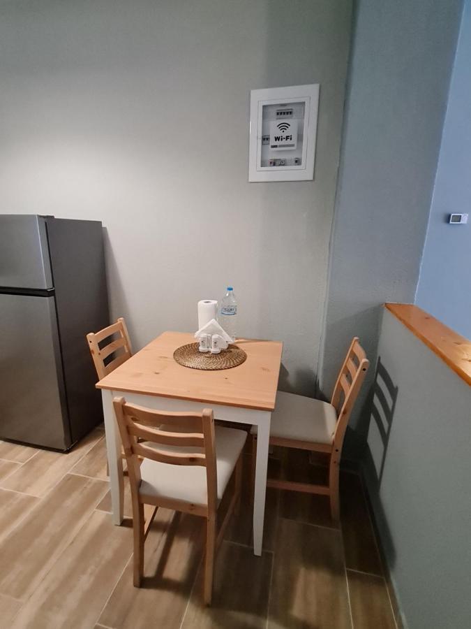 Trikala Easy Living B3 Kai B4 Apartment Bagian luar foto